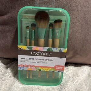 EcoTools Green and Tan Brush Set